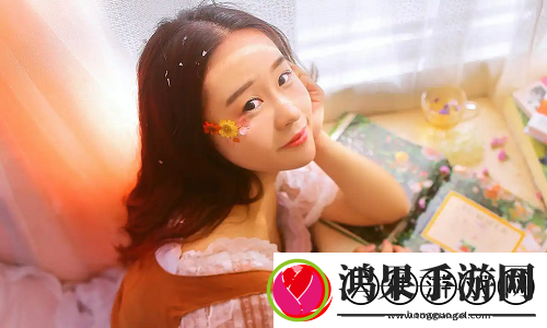瞒着老公加班的hr中字