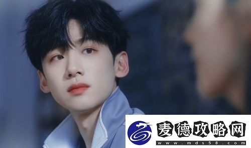 难哄温以凡假装梦游