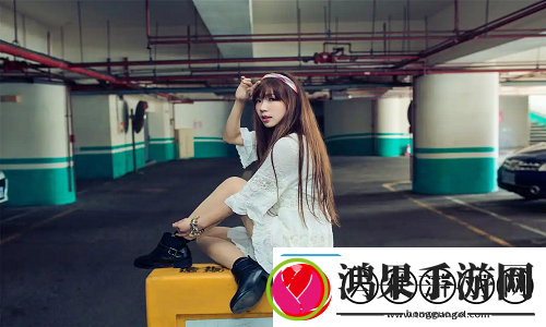 小莹好湿⋯好紧⋯太爽了电影在线