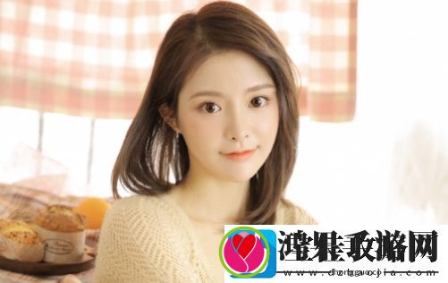 麻豆精品㊙️国产传媒MV小说剧情细腻触人心，网友：看得停不下来！