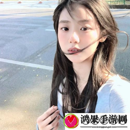 草莓香蕉榴莲丝瓜18岁可以吃吗