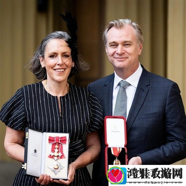 导演诺兰及其配偶受封爵士